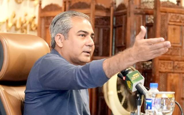 محسن نقوی نے گورنر ہاؤس کے انارکلی گیٹ پر سفاری ٹور کا آغاز کردیا