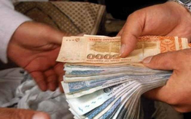 عالمی بینک کا 50 ہزار روپے سےکم آمدن والوں پر بھی ٹیکس لگانے کا مشورہ 