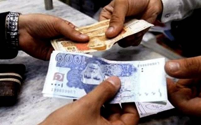 رقم نہ دینے پر سودخوروں نے شہری کو فیملی سمیت گھر سے نکال کرگھرپرقبضہ کرلیا