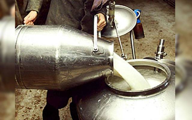 Dairy farms of Karachi, Milk Price decreased in Karachi, City42