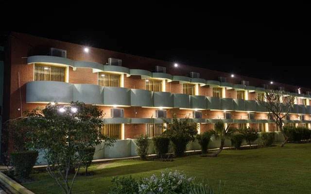 1ارب سے زائد مالیت کا ہوٹل حکومت کو دینے کا انکشاف