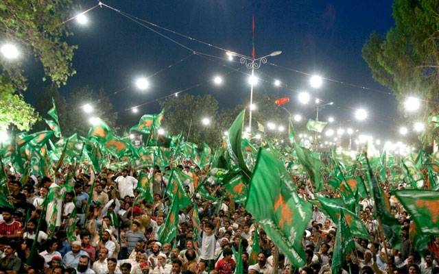 ”نوازشریف کی واپسی ملک میں خوشحالی کی واپسی“ لیگی رہنماؤں کا بارہ کہو میں سیاسی جلسے سے خطاب 