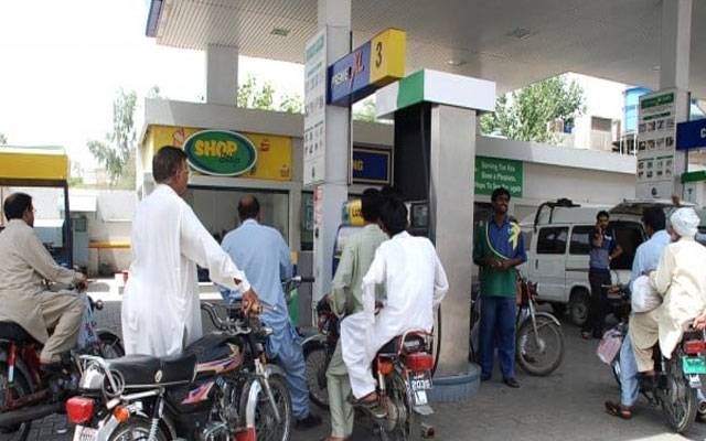 بغیر ہیلمٹ پٹرول فراہمی پر پابندی کیخلاف درخواست، عدالت نے فیصلہ سنا دیا