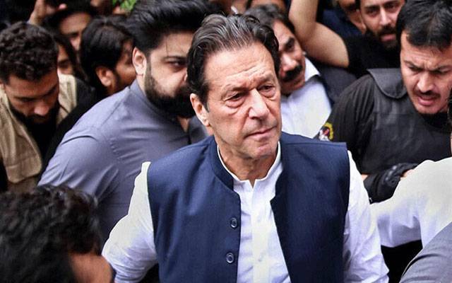 ’’پاکستان میں امریکہ کی طرح دستاویزات ڈی کلاسیفائیڈ کرنے کا کوئی قانون موجود ہے؟‘‘  