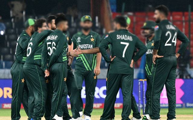  آپ لو گ یقین رکھیں، مجھے آپ پر سو فیصد یقین ہے، بابر کا کھلاڑیوں کو پیغام