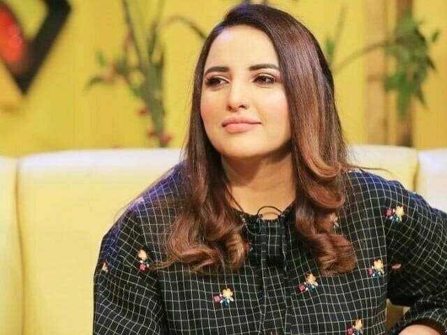 پاکستان ٹیم کی ناقص کارکردگی کا ذمہ دار کون ؟ ٹک ٹاکر حریم شاہ بول پڑیں 