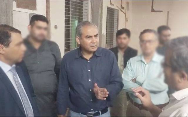  محسن نقوی کا ایل ڈی اے ون ونڈو سیل کا اچانک دورہ، عوامی مسائل جلد نمٹانے کا حکم 