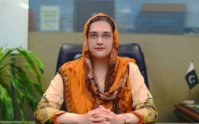 زیادہ دھواں چھوڑنے والی گاڑیوں کو موقع پر بند کردیا جائے گا، ڈی سی لاہور 