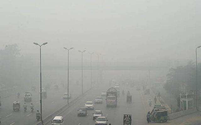  شہر میں سمو گ کا راج، آئندہ24 گھنٹوں کے دوران بار ش ہوگی یا نہیں؟