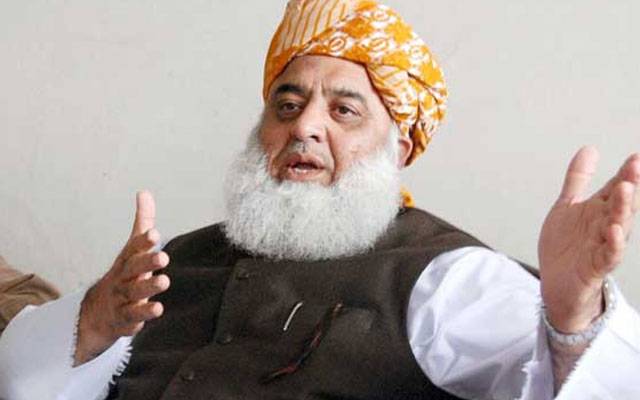 افغان مہاجرین دو طرفہ مسئلہ ہے افغان حکومت سے مذاکرات کئے جائیں، مولانا فضل الرحمان 