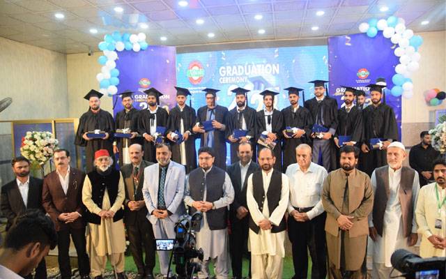 آرفن کیئر ہوم میں پرورش پانیوالے 16 طلباء و طالبات کی گریجویشن مکمل ہونے پر پروقار تقریب کا انعقاد 