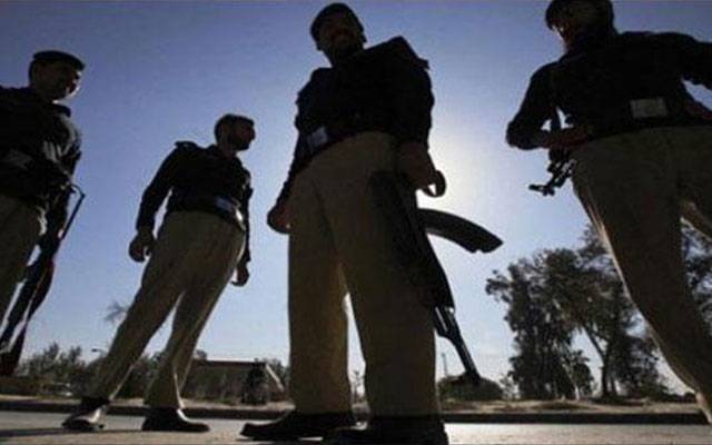 پولیس کی بڑی کارروائی، 6 خطرناک اشتہاری گرفتار 
