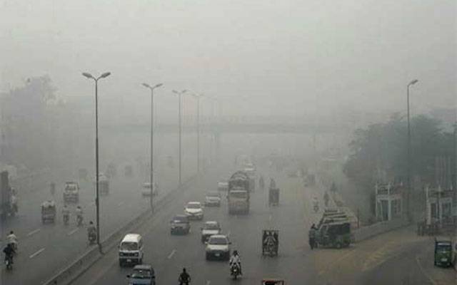 پنجاب میں سموگ کا راج، محکمہ موسمیات نے خبردار کردیا 