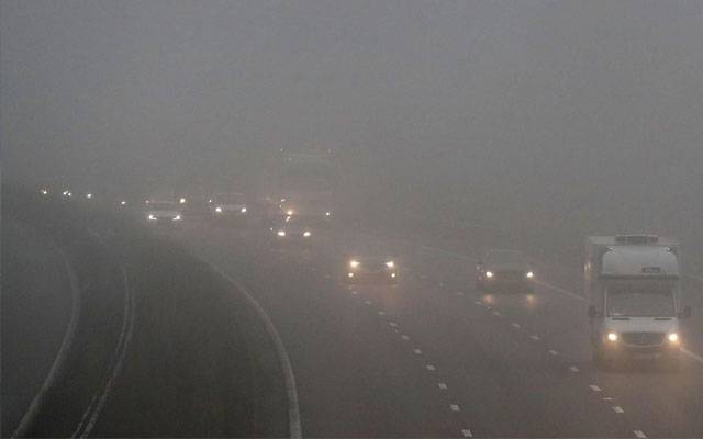 Motorway Faisalabad Lahore closed, M-4 Motorway closed, M 4 Motorway, Fog in Central Punjab, City42
