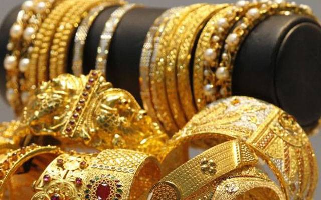 سونے کی قیمت میں بڑی کمی 