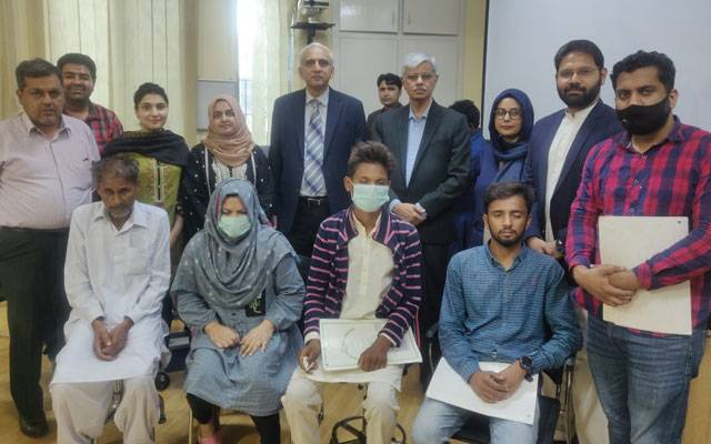 آنکھوں کا کارنیا ٹرانسپلانٹ، 5 مریضوں کی کھوئی ہوئی بینائی واپس آگئی