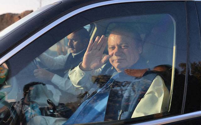  نواز شریف کی کل مری روانگی، لیگل ٹیم سے اپنے کیسز کے بارے مشاورتی ملاقات
