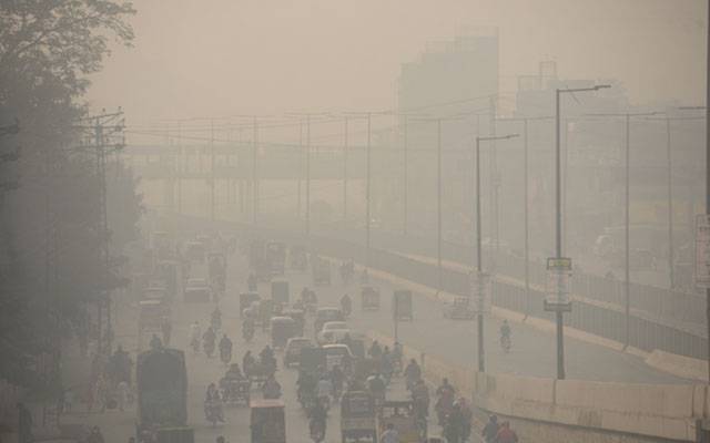 شہر پر فضائی آلودگی کا راج،لاہوردنیا کے آلودہ ترین شہروں کی فہرست میں تیسرے نمبر  پر
