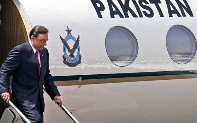 بلاول کے بعد آصف علی زرداری بھی دبئی پہنچ گئے