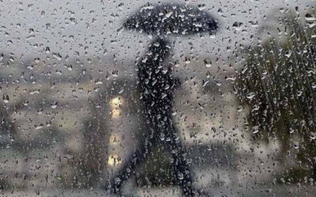 لاہور میں بوندا باندی شروع، محکمہ موسمیات نے اہم پیشگوئی کردی 