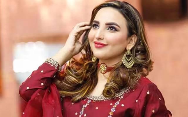 حریم شاہ کامداحوں کو چیلنج پورا کرنے پر گاڑی دینے کا اعلان