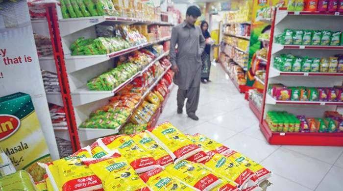 الٹی گنگا بہنے لگی، یوٹیلٹی سٹوروں پر اشیائے خوردونوش مہنگی اور اوپن مارکیٹ میں سستی 
