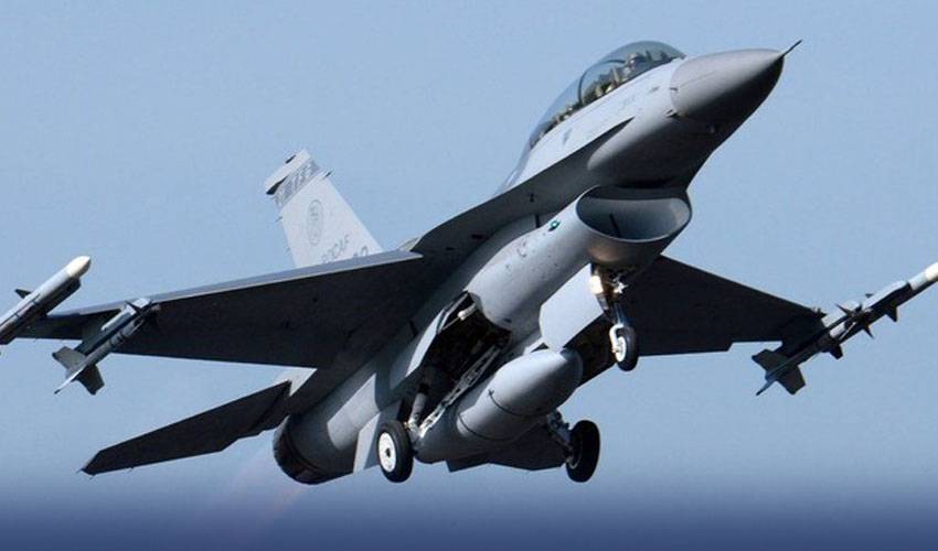 امریکی فوجی طیارہ ایف 16 جنوبی کوریا میں تربیتی پرواز کے دوران گر کر تباہ 
