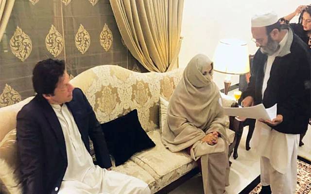 عمران خان اور بشریٰ بی بی کیخلاف مبینہ غیر شرعی نکاح کیس کی سماعت ملتوی