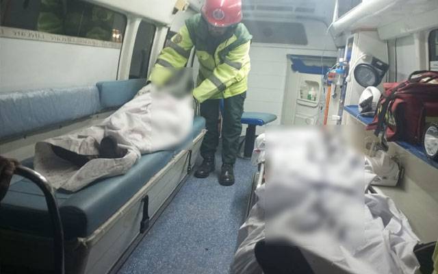 road accident claims two lives, City42, Lahore Road accident