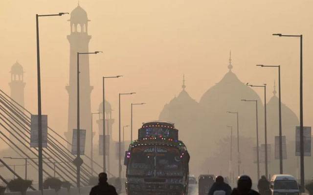 فضائی آلودگی  کے اعتبار سے دنیابھرمیں لاہورساتویں نمبر پر آگیا