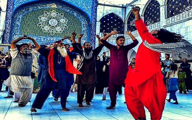Lal Shahbaz Qalandar, City42, Gold theft at lal shahbaz darbar, City42