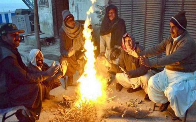  سردی کی لہر برقرار، بارش و برف باری کا امکان،درجہ حرارت مزید گر سکتا ہے:محکمہ موسمیات