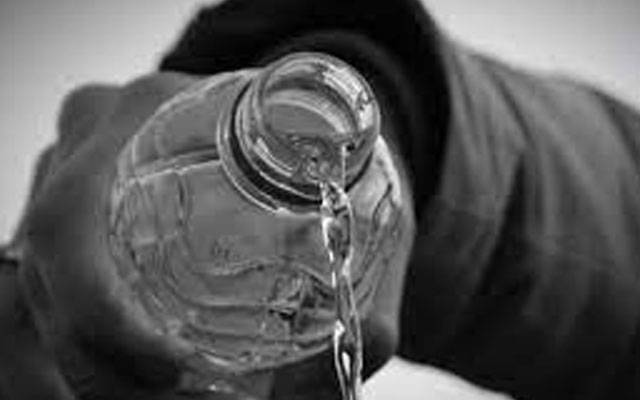 رشتے سے انکار کرنے پر 22سالہ ٹیچر پر تیزاب پھینک دیا گیا 