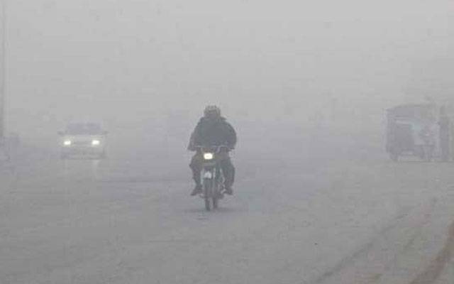  خشک سردی اور دھند برقرار،بیماریاں پھیلنے لگیں، فضائی آلودگی کی فہرست میں لاہور چوتھے نمبر پر 
