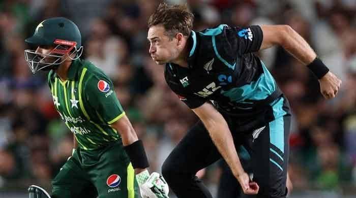 نیوزی لینڈ نے پاکستان کو دوسرے ٹی ٹوئنٹی میں بھی شکست دیدی