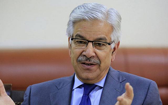 دہشت گردی سے نمٹنے کیلئے پاکستان اور ایران کو مشترکہ حکمت عملی بنانی چاہیے: خواجہ آصف