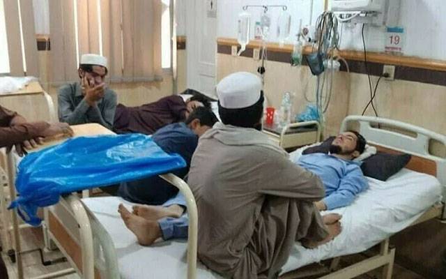 خیبرپختونخوا ( کے پی) کے اسپتالوں میں دواؤں کی قلت شدید ہوگئی ہے جسے دور کرنے کیلئے 9 ارب روپے کے فوری فنڈز درکار ہیں