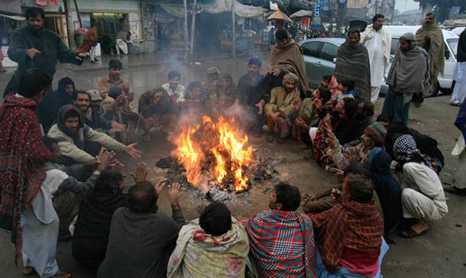 لاہور؛ یخ بستہ ہواؤں کا راج برقرار، درجہ حرارت 7 ڈگری سینٹی گریڈ ریکارڈ