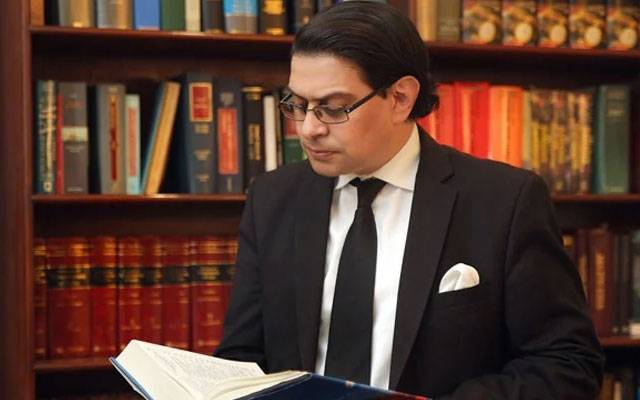  این اے 128؛ پی ٹی آئی امیدوار سلمان اکرم راجہ نے قرآن پاک پر حلف کیوں لیا؟ وجہ بتا دی