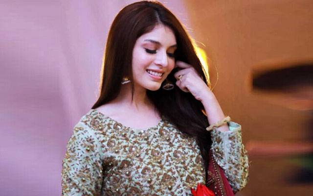   کسی اور ملک سے کوئی بندہ ڈھونڈ لوں گی، پاکستانی مرد سے شادی نہیں کروں گی :اداکارہ سعیدہ امتیاز 