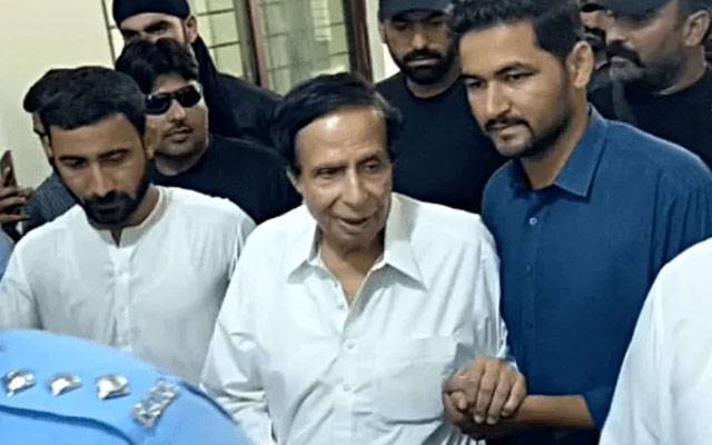 سپریم کورٹ نے پرویز الٰہی کو الیکشن لڑنے کی اجازت دیدی