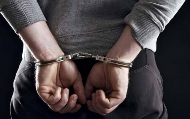 ہنجروال پولیس کی کامیاب کارروائی،سٹریٹ کرائم میں ملوث 2 ڈاکو گرفتار
