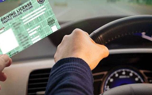 کم عمر اور بغیر لائسنس ڈرائیور ز کیخلاف کریک ڈاؤن کا حکم 