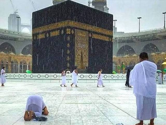 سعودیہ میں بارش کیلئے نماز استسقا کی ادائیگی