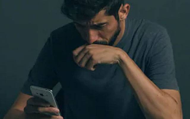 فون کا استعمال دماغی صحت کیلئے خطرناک قرار