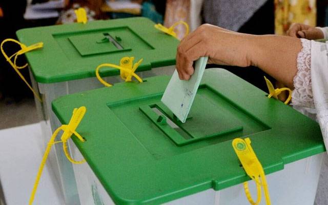 پی ٹی آئی کے حمایت یافتہ ایک اور آزاد امیدوار کو دوبارہ گنتی میں شکست کا سامنا