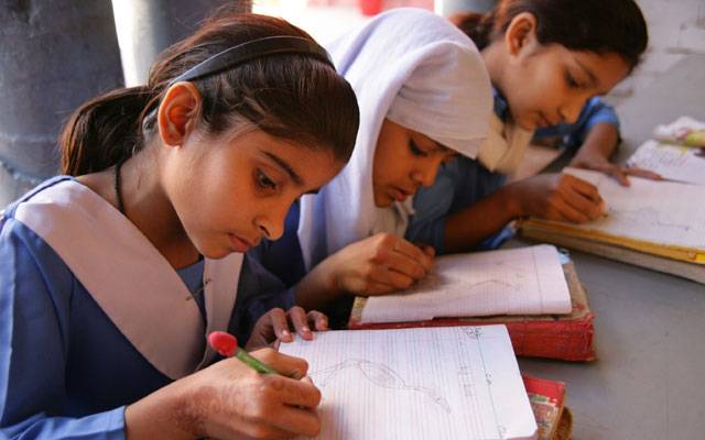 بچوں کا کوالٹی اشورنس ٹیسٹ لینے کا فیصلہ