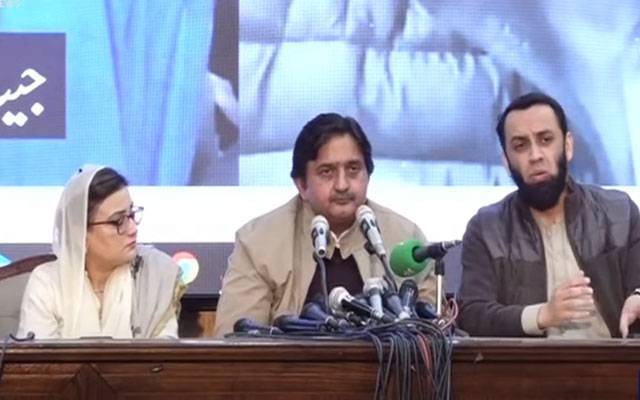 انتخابی نتائج تسلیم نہ کرنا پی ٹی آئی کا وطیرہ ہے: مسلم لیگ ن کے رہنماؤں کی پریس کانفرنس