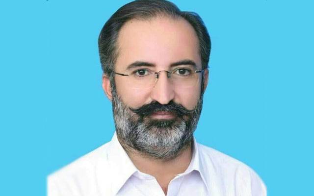 این اے 43؛ آزاد امیدوار داور خان کنڈی 64 ہزار 483 ووٹ لے کر کامیاب