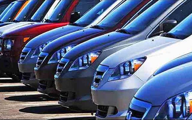 سیلز ٹیکس میں اضافے کے باعث گاڑیوں کی فروخت میں نمایاں کمی